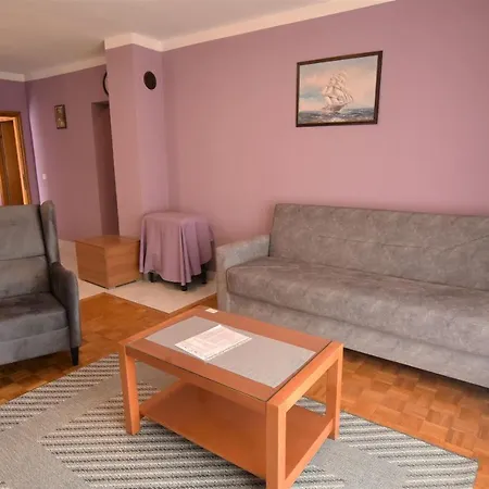 Granum * Biograd Na Moru