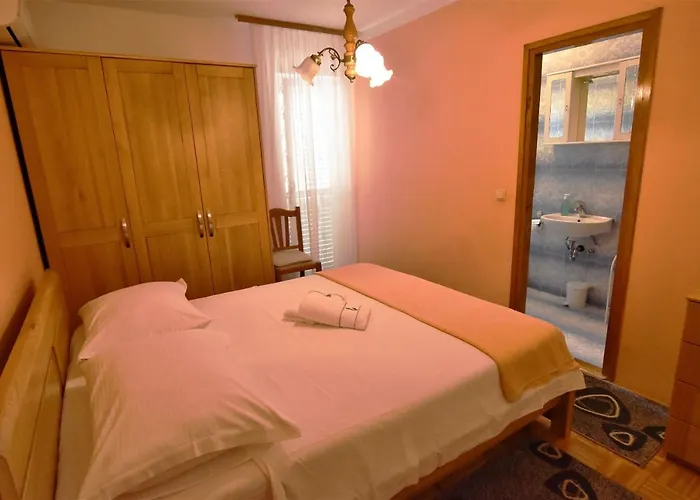 Granum Апартаменты Биоград-на-Мору