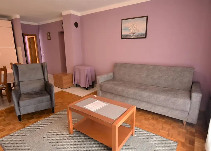 Granum * Биоград-на-Мору